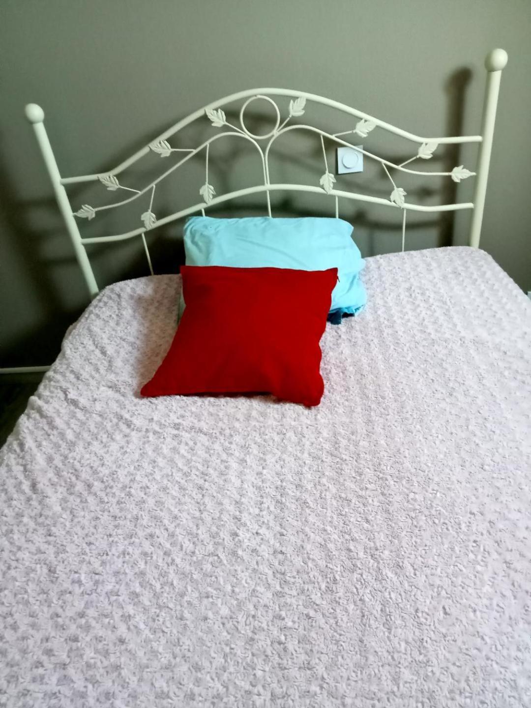 Chambre Privee Dans Maison Proche Du Mont Saint-Michel Le Val-Saint-Père Екстериор снимка